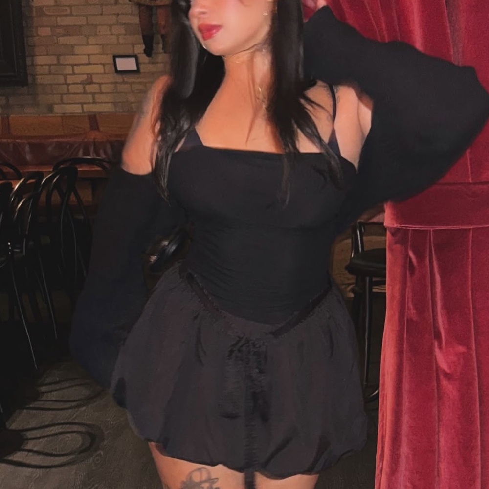 Elegant Black Strapless Dress